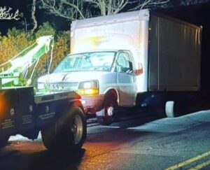 towing service Middle River MD